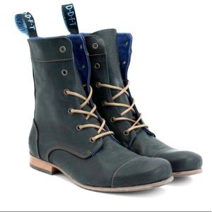 John Fluevog Radios BBC: Women’s Classic Lace-Up Boots Size 7.5